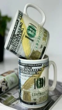 Кружка в подарунковій коробці, 900 мл